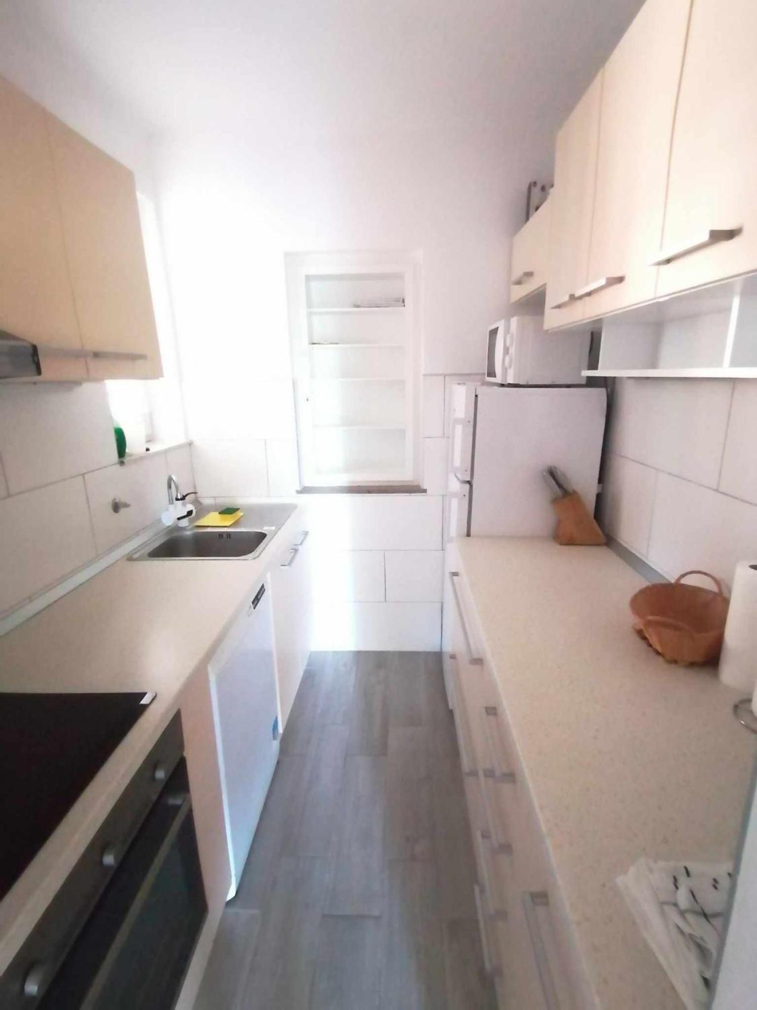 Apartment & Rooms Lilis 이졸라 외부 사진